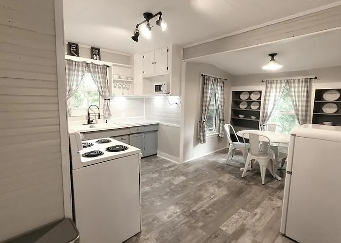 Charming 2 Bedroom 1 Bath Farm Style House